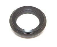 Thumb driveshaft oil seal